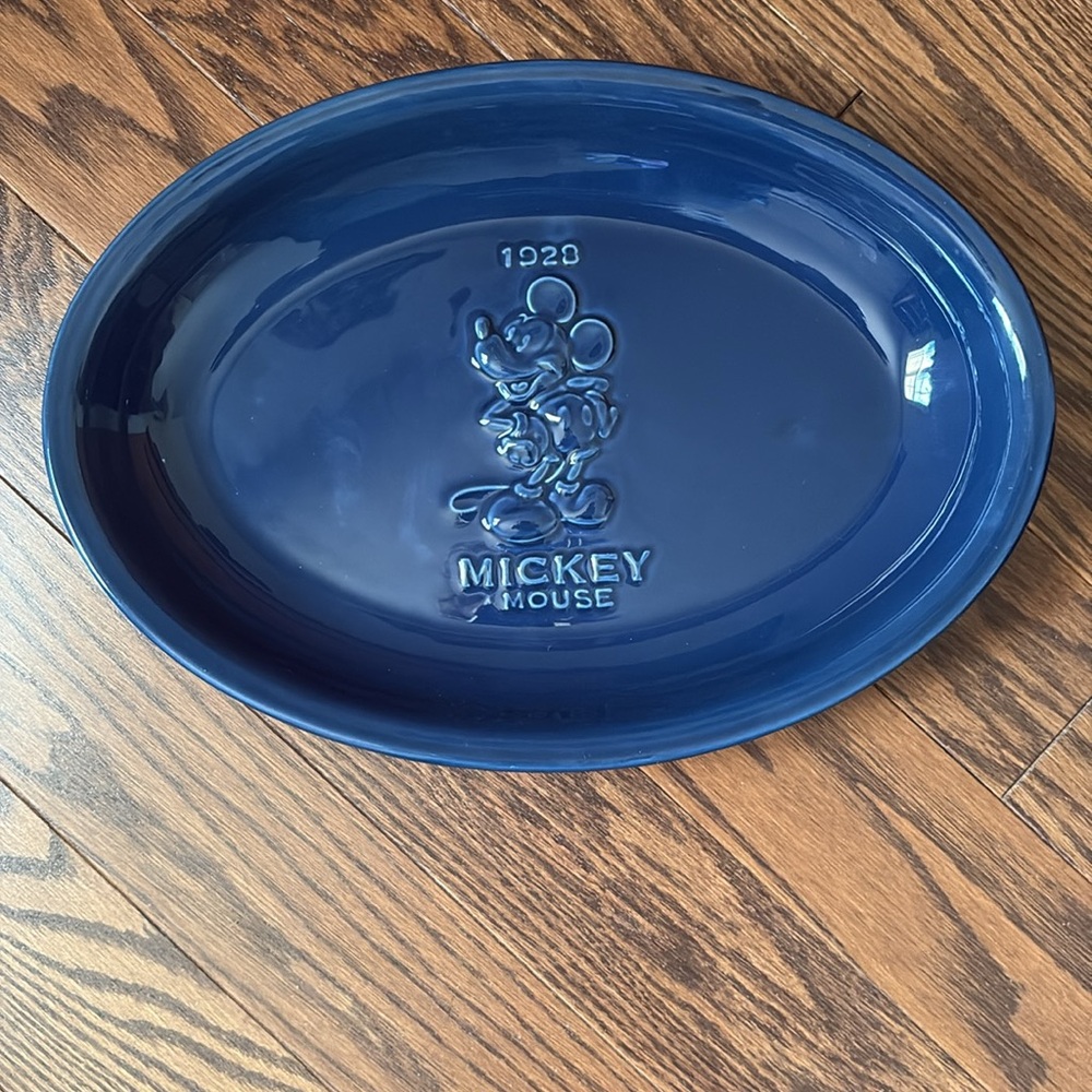Disney M. Mouse Dark Blue Platter Special Edition of 350